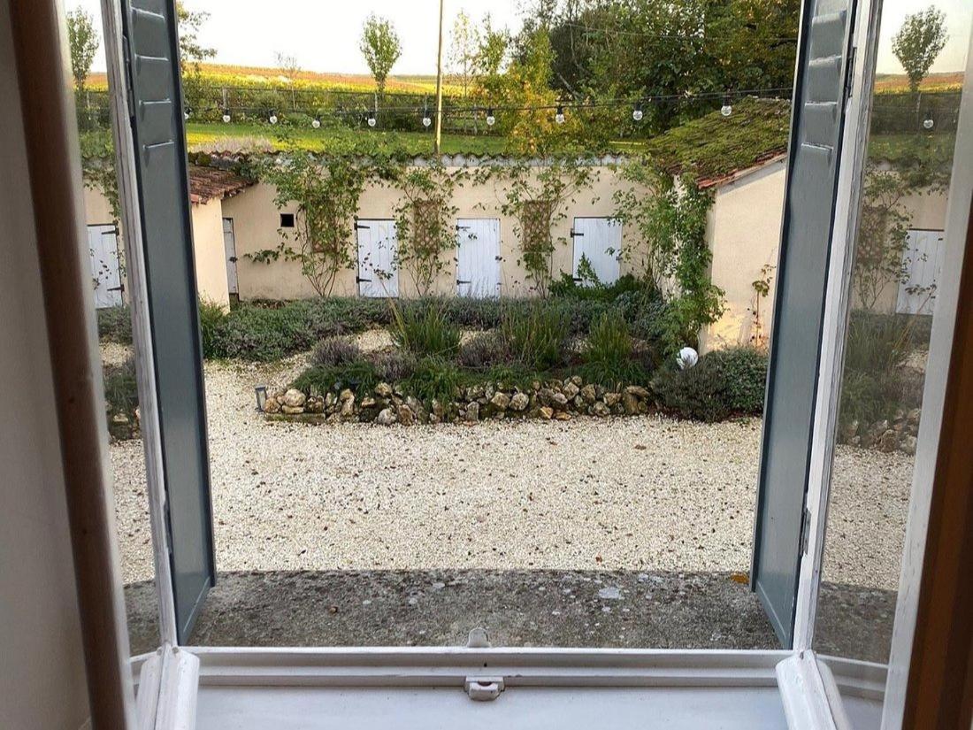 Paradis Des Vignes Birac  Room photo